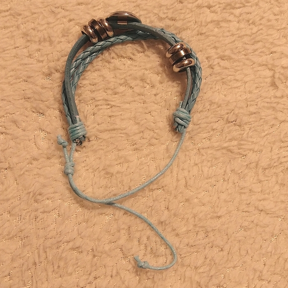 Stitch necklace & bracelet set - Picture 6 of 6